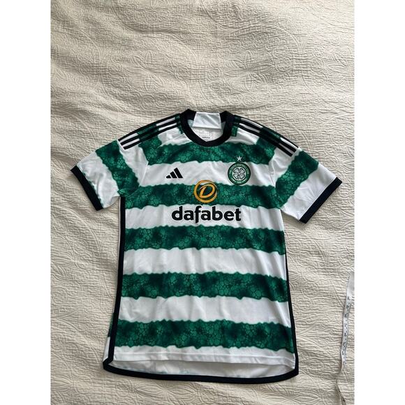 Celtic Football Club Jersey size L mens NWT - Picture 1 of 4